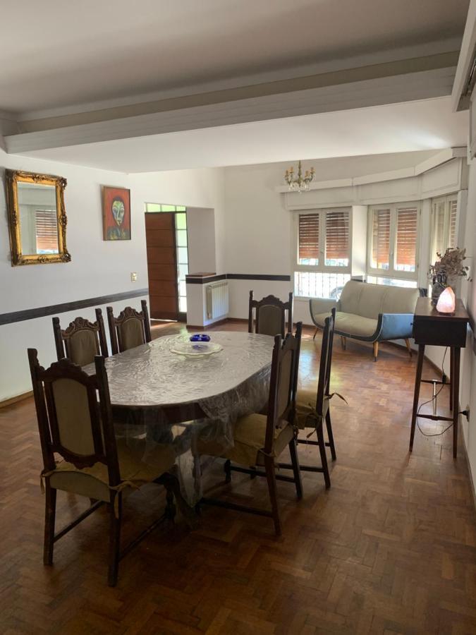 La Embajada Albergue Mendoza